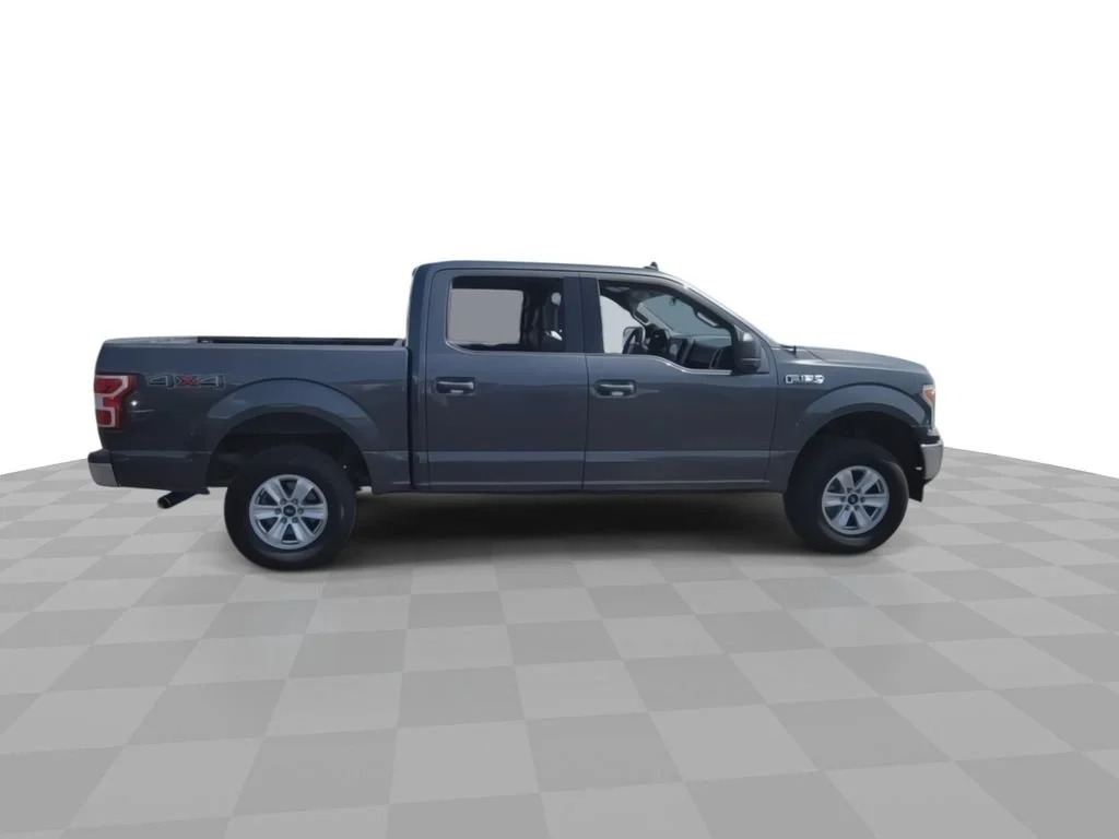 Used 2020 Gray Ford XLT image 9
