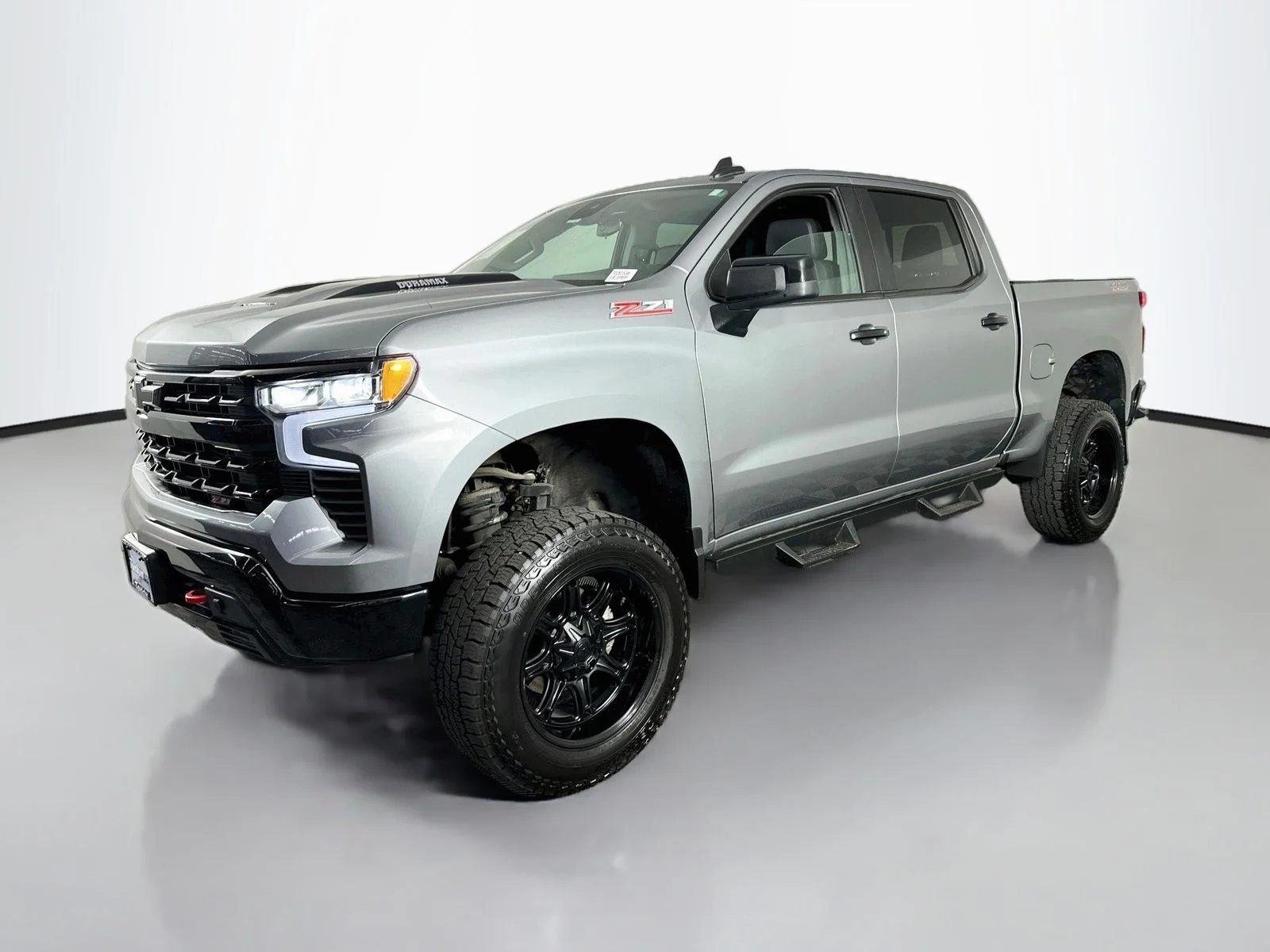 Used 2024 Sterling Gray Metallic Chevrolet LT Trail Boss image 3