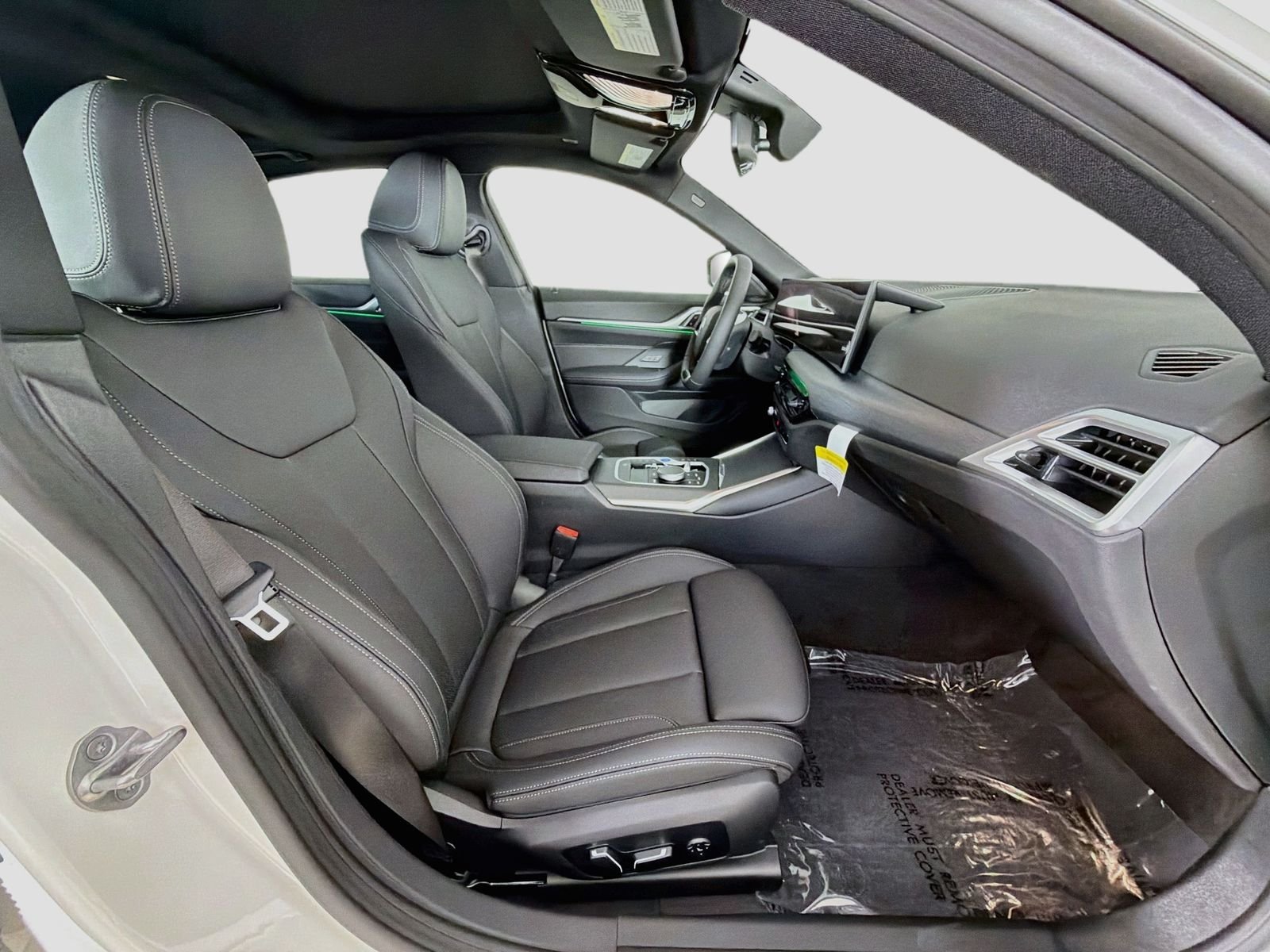 New 2026 Alpine White BMW eDrive40 image 29