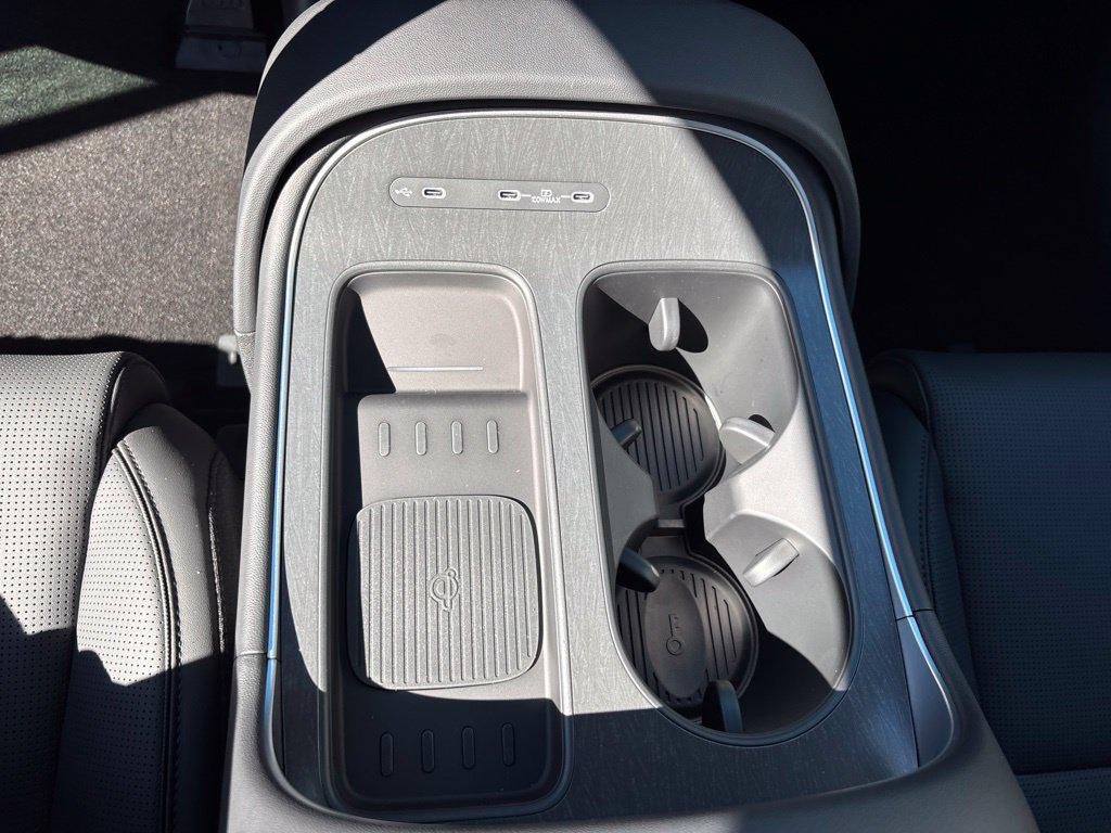 New 2026 White Hyundai SEL 8P image 21