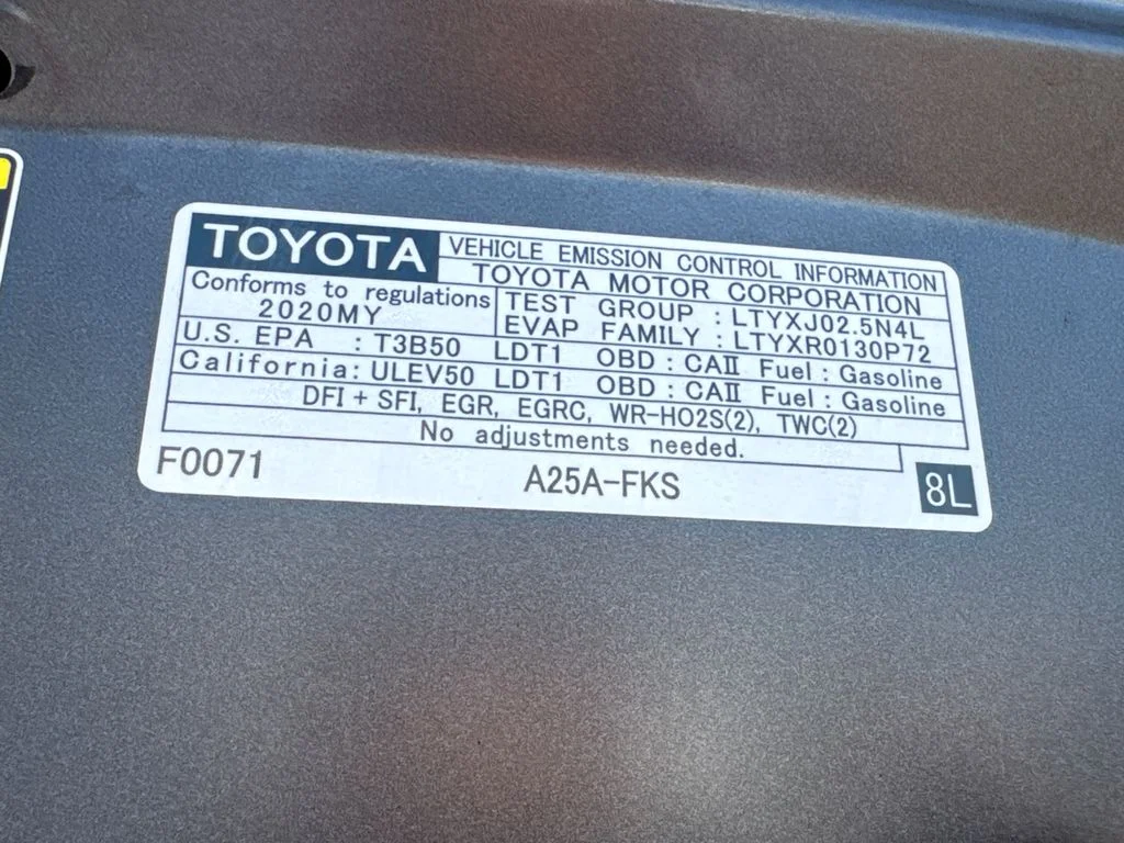 Used 2020 Gray Toyota LE image 9