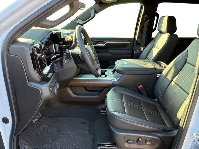 2026 Chevrolet Silverado 2500 HD High Country - Photo 11