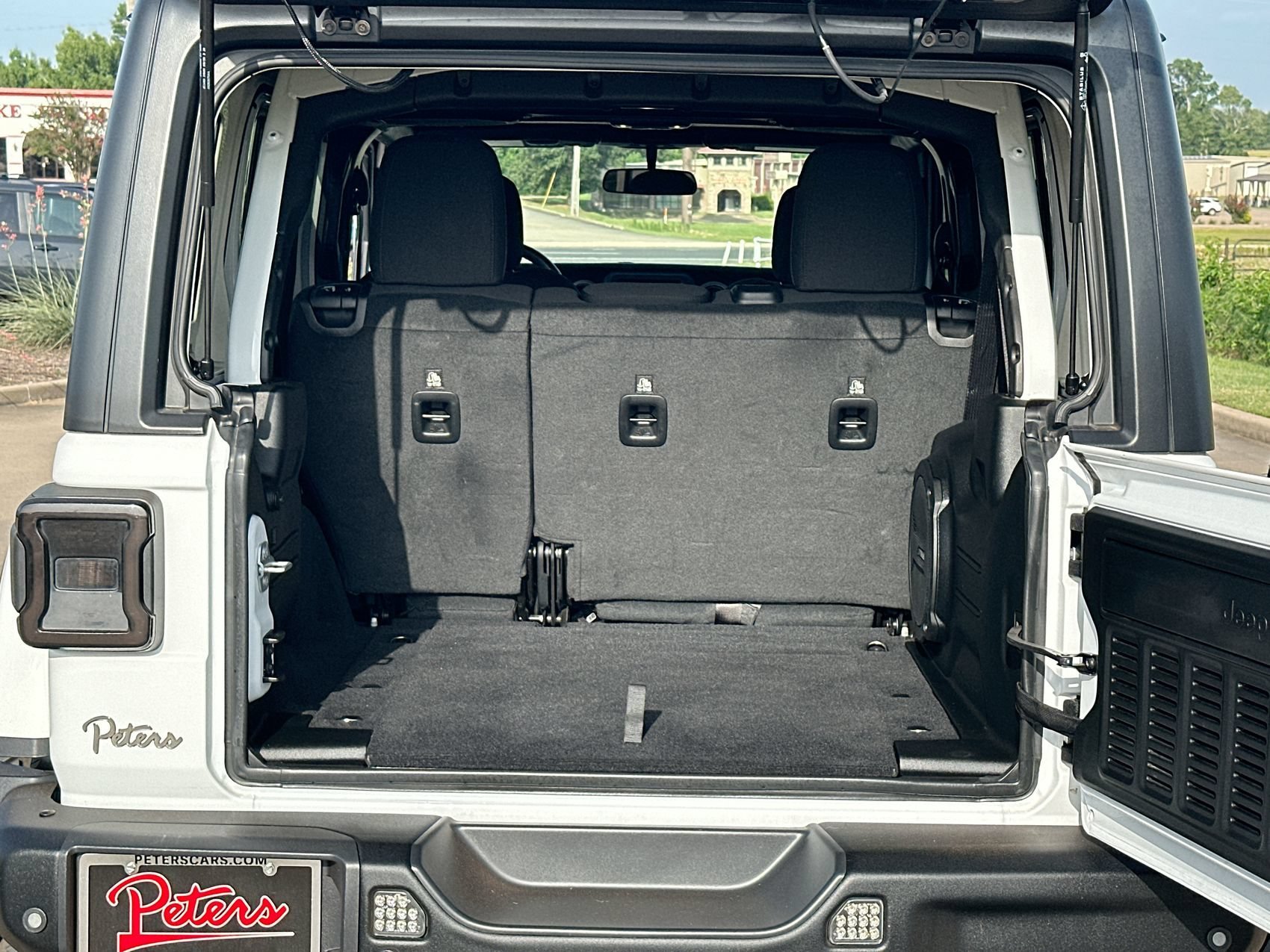 Used 2020 Bright White Clearcoat Jeep Sport S image 20