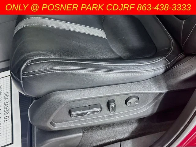 Used 2023 Red Honda Touring image 19