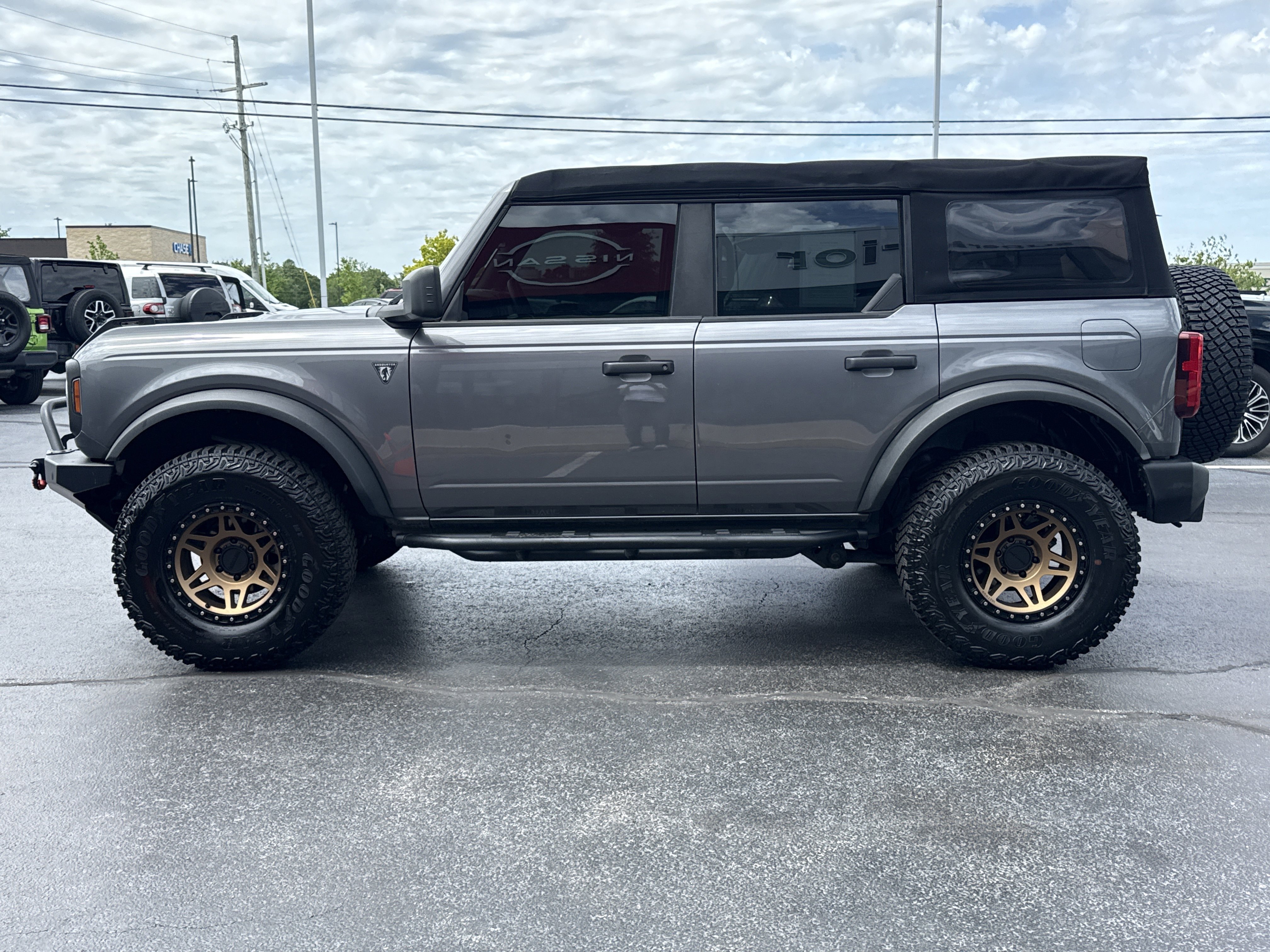 Used 2022 Gray Ford  image 9