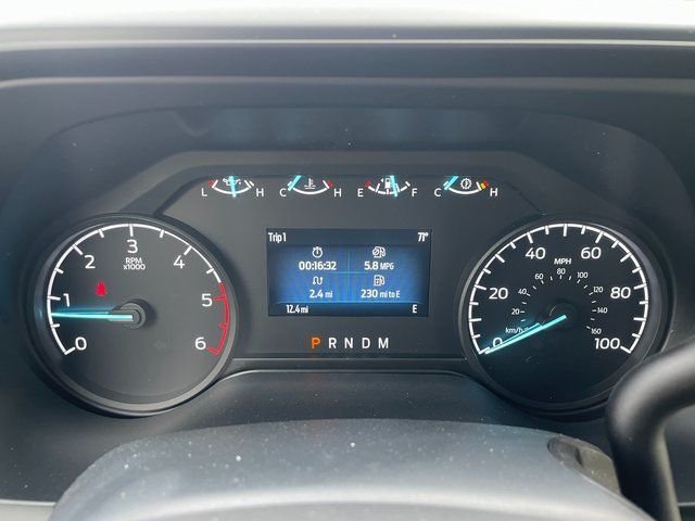 2025 Ford F-350 Super Duty Chassis Cab XL - Photo 22