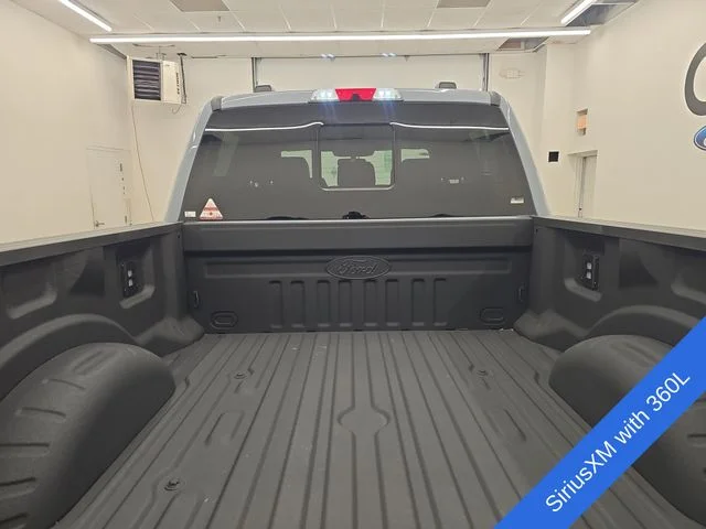 New 2026 Glacier Gray Metallic Tri-Coat Ford F-250® Lariat® image 19
