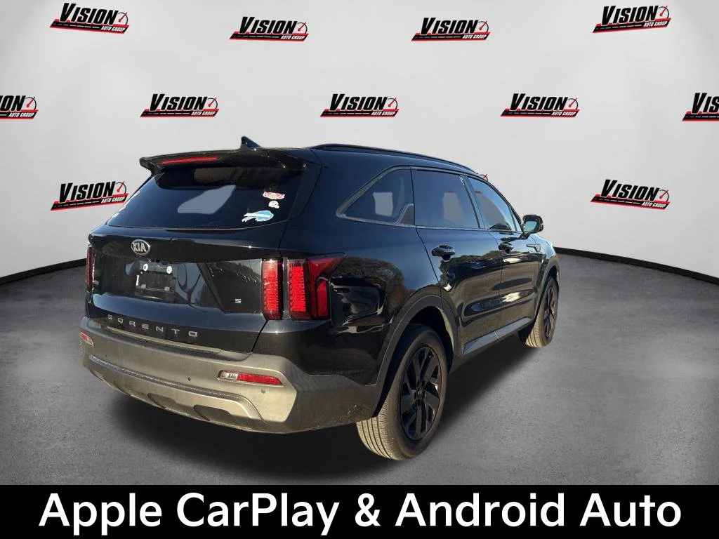 Used 2021 Black Kia S image 6