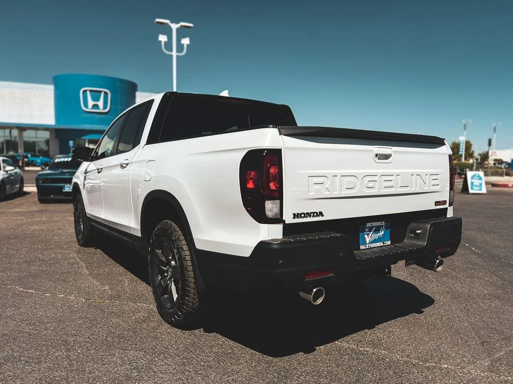New 2026 Platinum White Pearl Honda TrailSport image 5