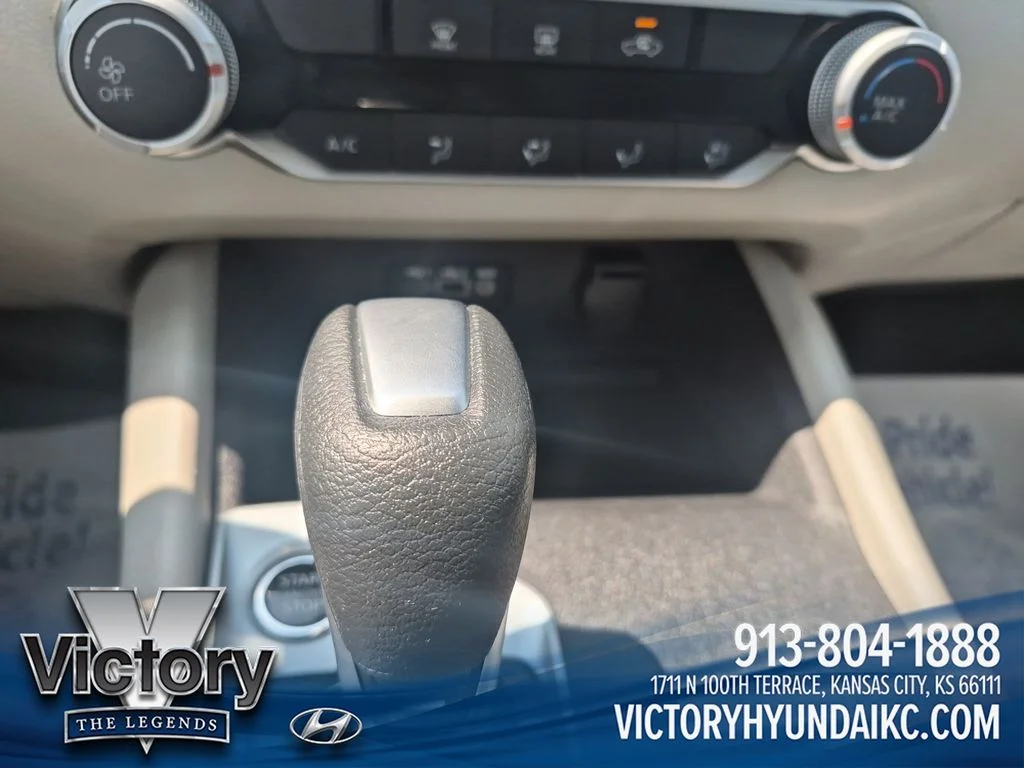 Used 2025 Black Nissan 2.5 SV image 18