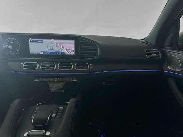 New 2026 Selenite Grey Metallic Mercedes-Benz GLS 580 image 24