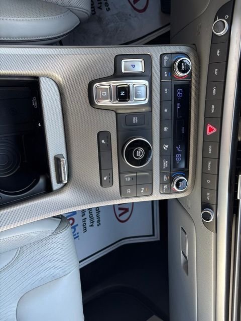Used 2024 Moonlight Hyundai SEL image 19