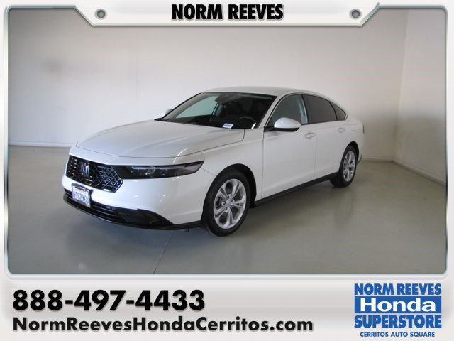 2025 Honda Accord LX - Photo 30