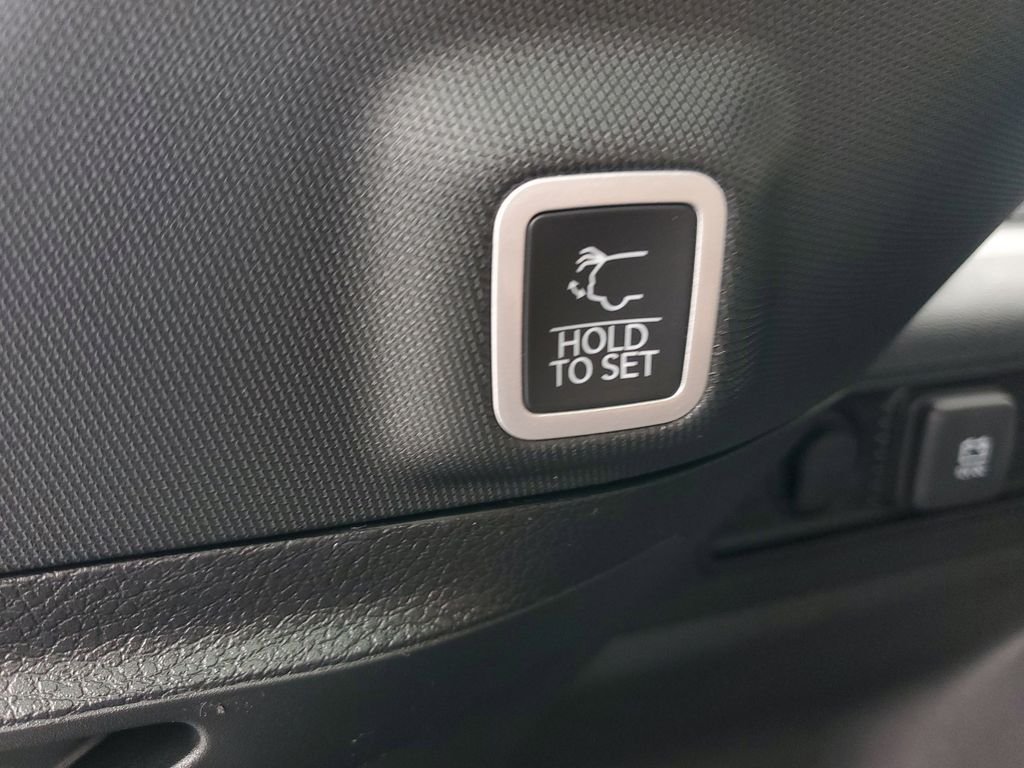 New 2026 Bright White Clearcoat Jeep Limited image 7