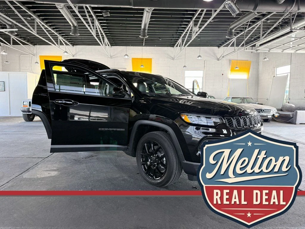 New 2025 Black Jeep Latitude image 20