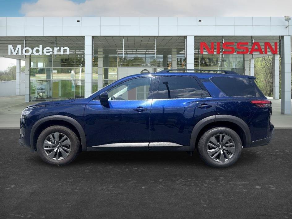 Used 2024 Deep Ocean Blue Pearl Nissan SV image 2