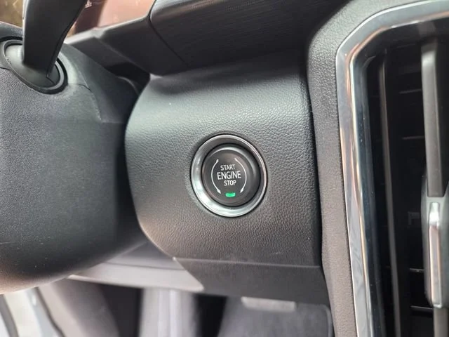 2025 GMC Acadia Elevation - Photo 27
