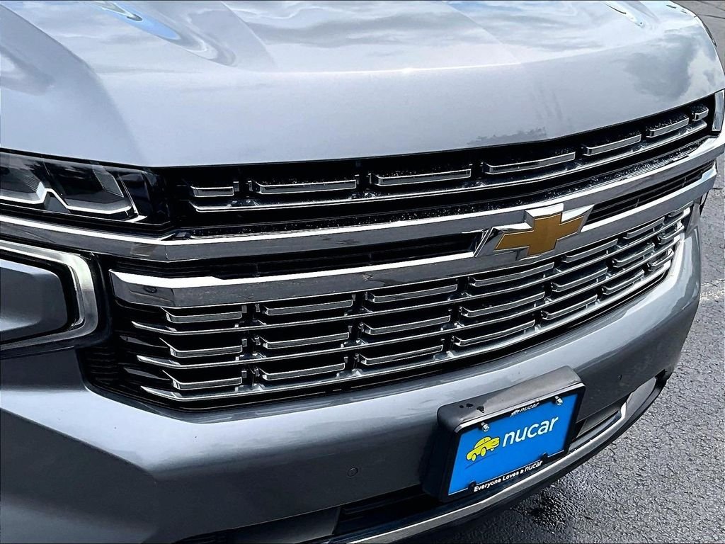 Used 2021 Gray Chevrolet Premier image 33