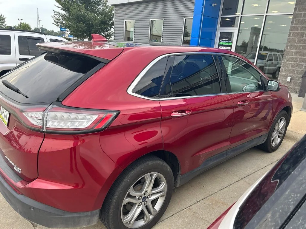 Used 2017 Red Ford Titanium image 8