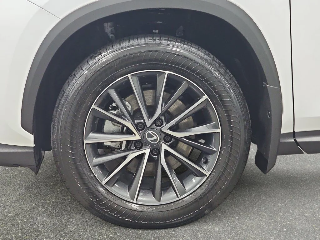 New 2026 Ultra White Lexus PREMIUM image 31