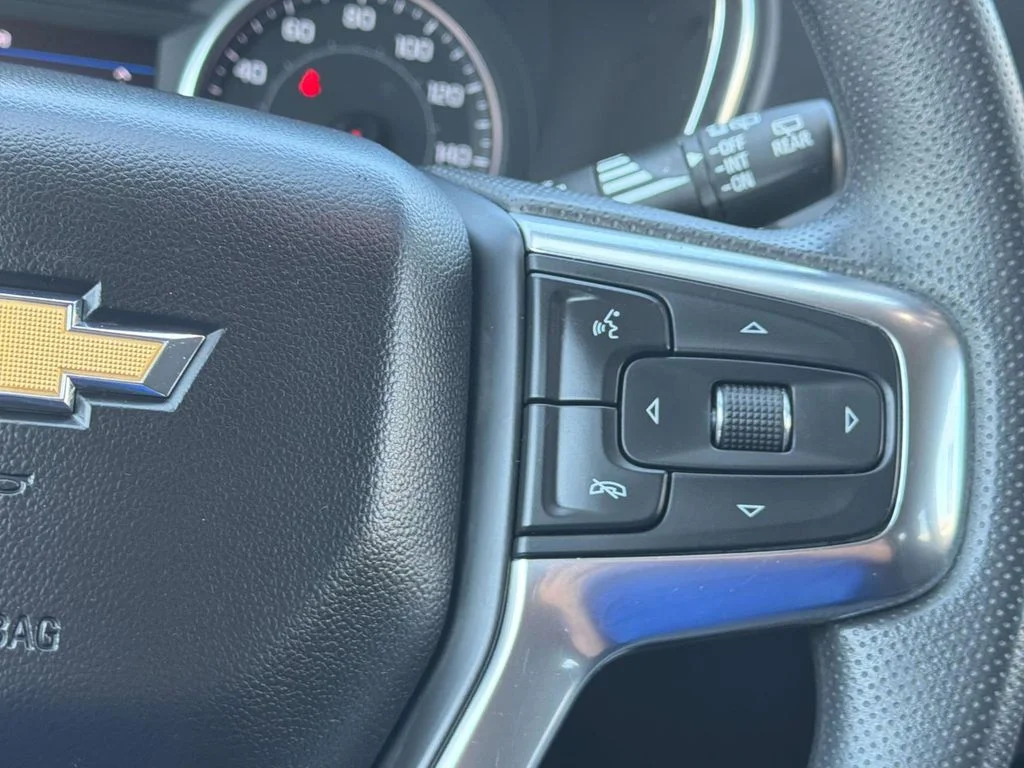 Used 2022 Summit White Chevrolet LT image 15