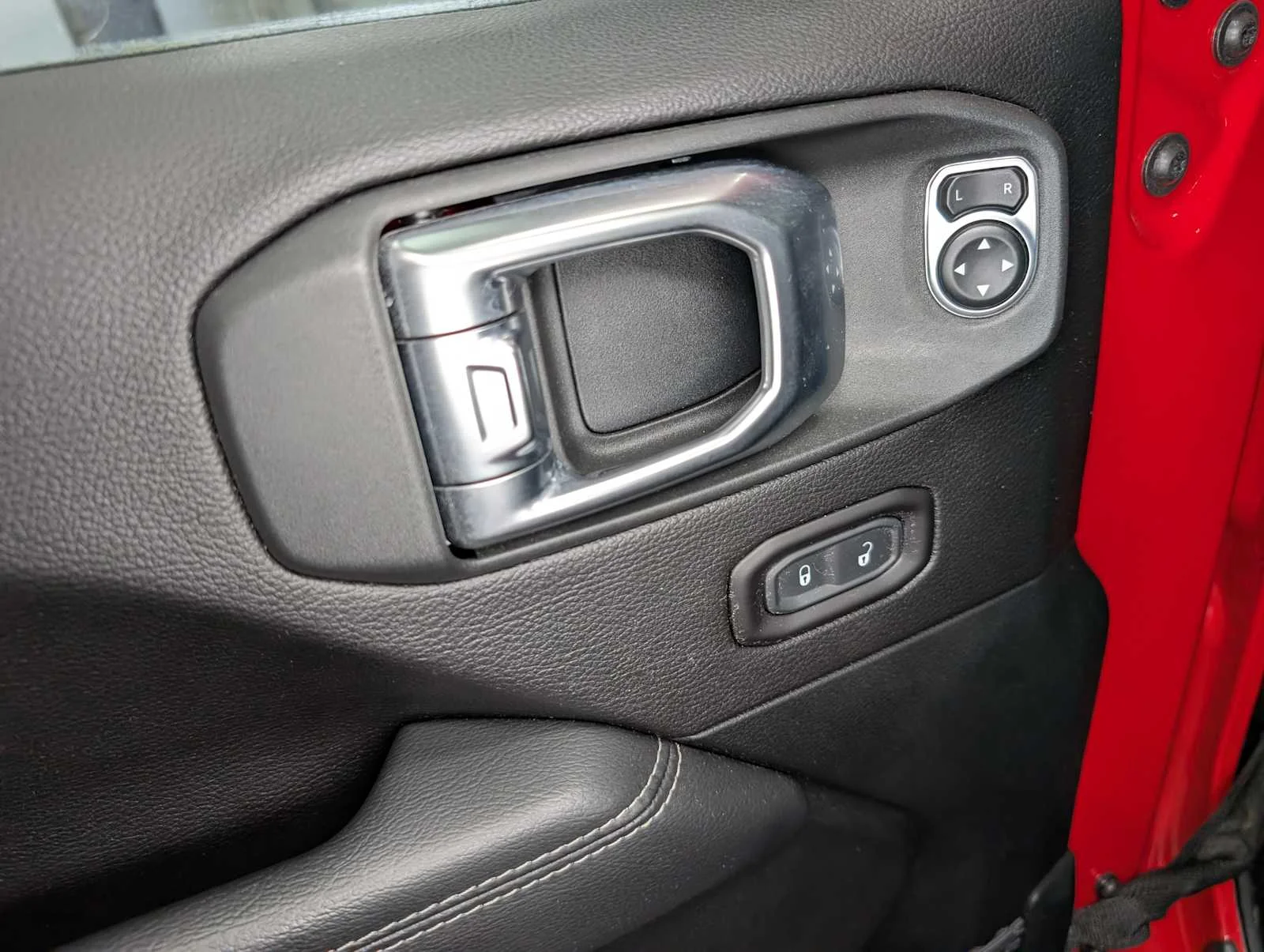 Used 2019 Firecracker Red Clearcoat Jeep Sahara image 44