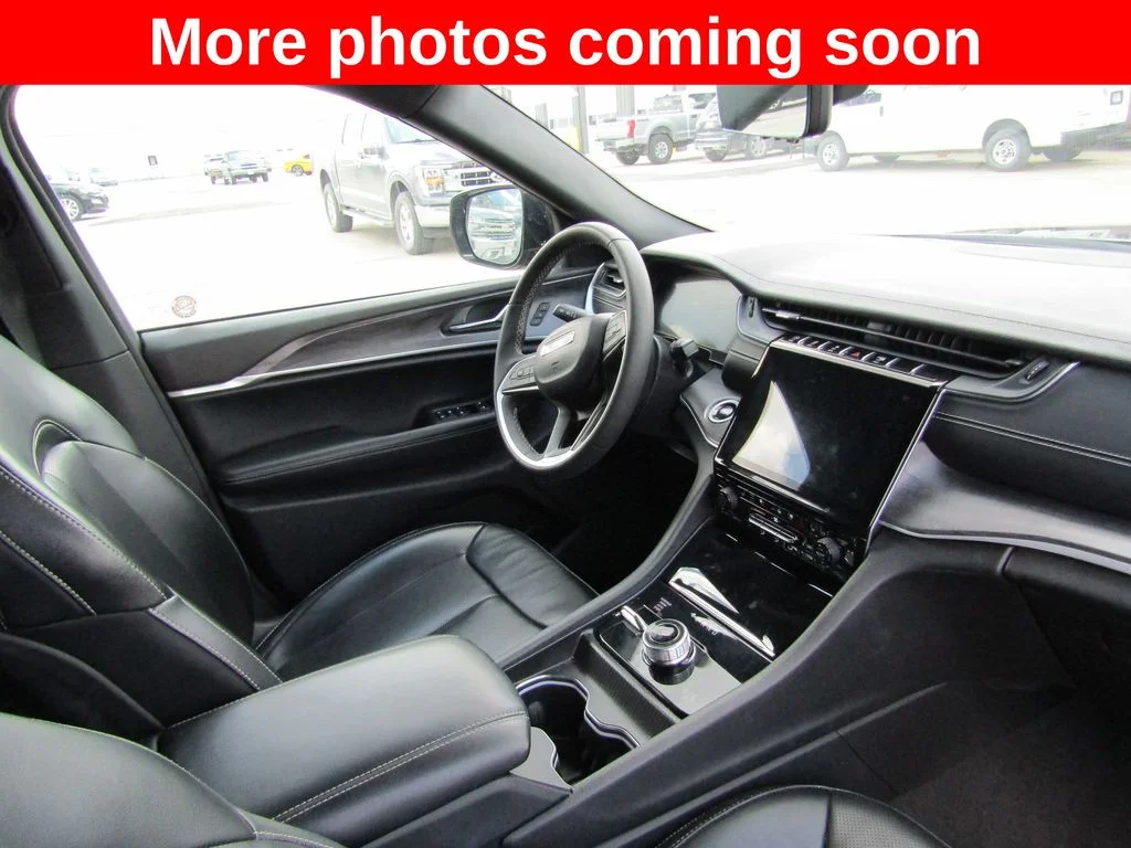 Used 2024 Black Jeep Limited image 11