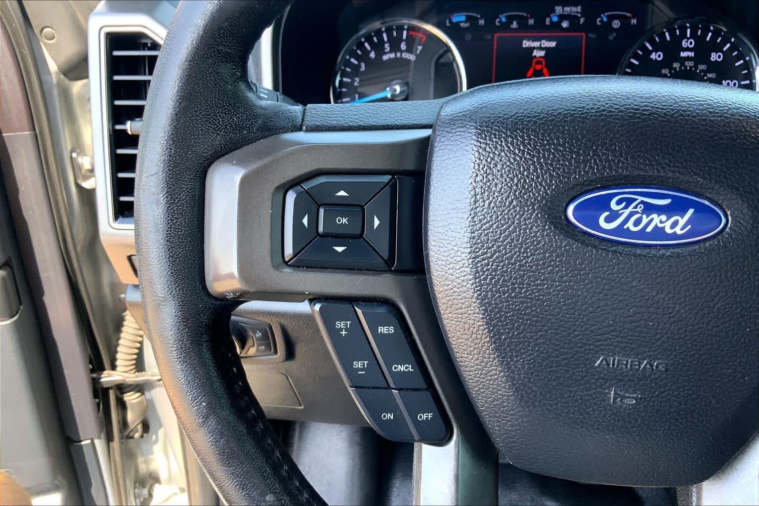 Used 2020 Iconic Silver Metallic Ford XLT image 24