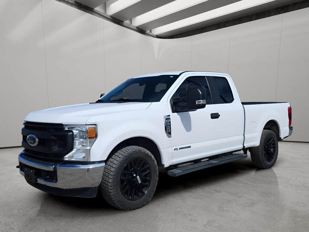 2020 Ford F-250 XL SuperCab 8' Box's photo
