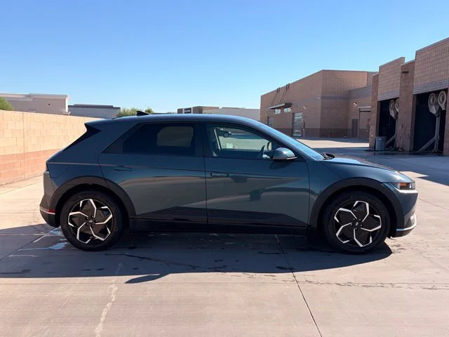 Used 2024 Green Hyundai SEL image 8