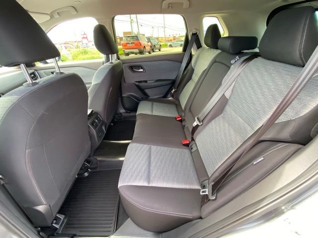 Used 2023 Gray Nissan SV image 24