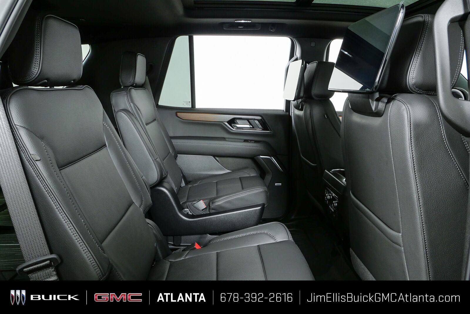 2027 GMC Yukon Denali - Photo 23