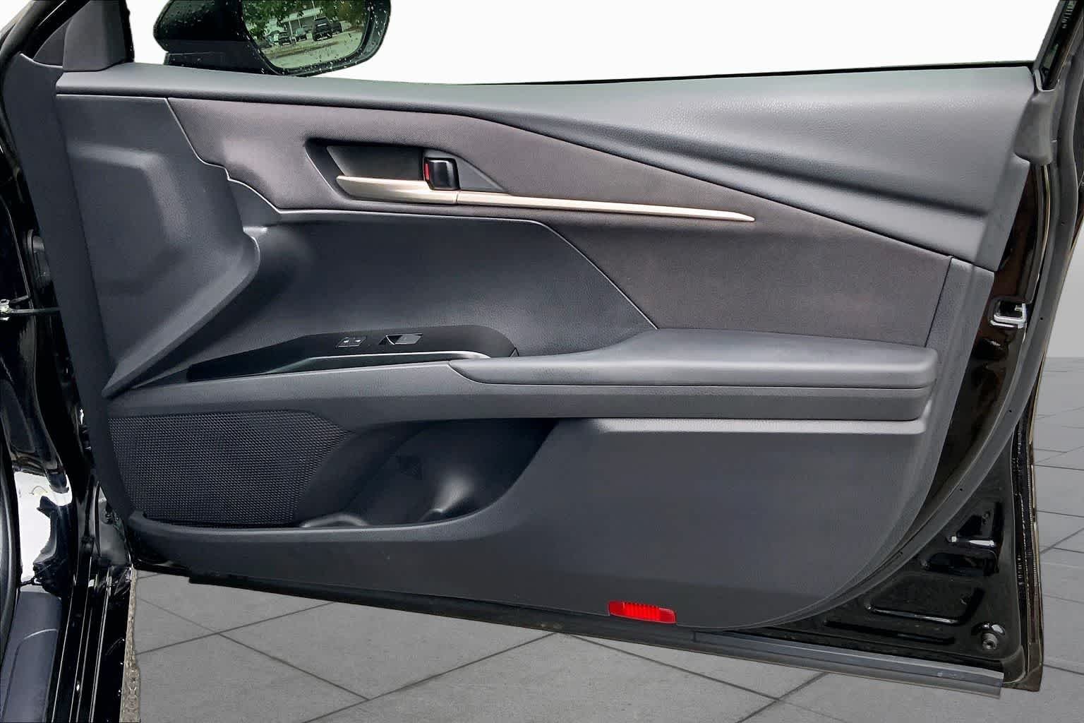 Used 2025 Midnight Black Metallic Toyota LE image 22