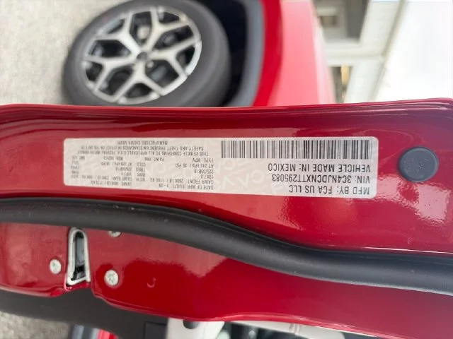 New 2026 Red Hot Pearl-Coat Exterior Paint Jeep Limited image 28