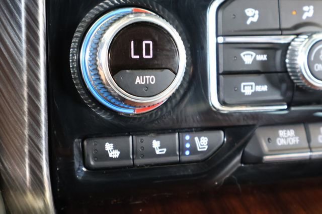 Used 2023 Onyx Black GMC Denali Ultimate image 34