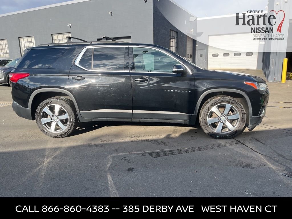 Used 2019 Chevrolet Traverse 3LT with VIN 1GNEVHKW6KJ251262 for sale in West Haven, CT