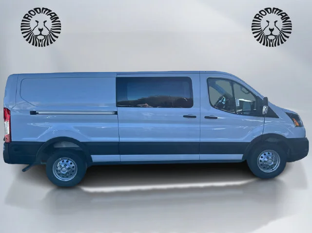 New 2025 White Ford Base image 5