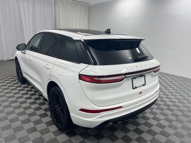 Used 2023 White Lincoln Standard image 6