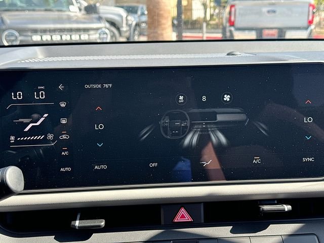 New 2027 Pale Gray Kia EX image 16