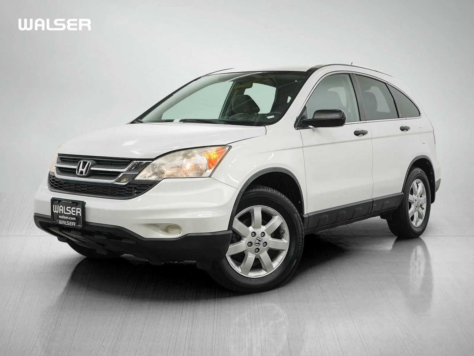 Used 2011 Taffeta White Honda SE image 1