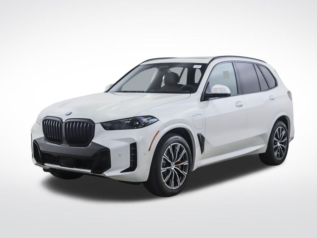 2026 BMW X5 xDrive50e's photo