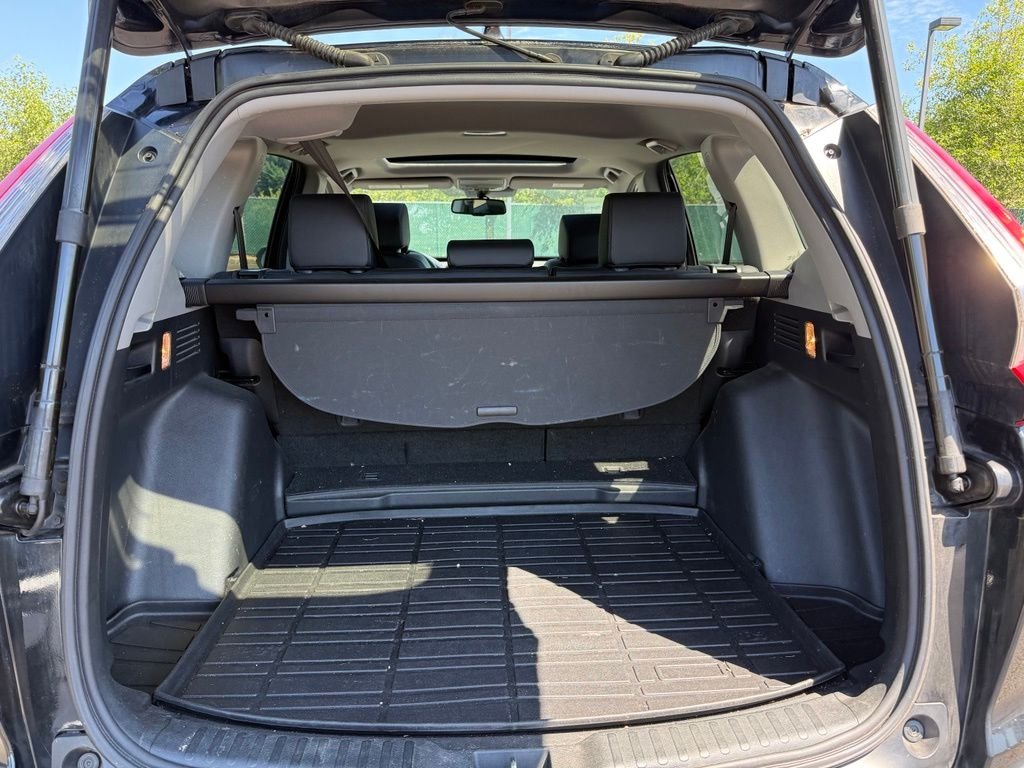 Used 2017  Honda EX-L image 21