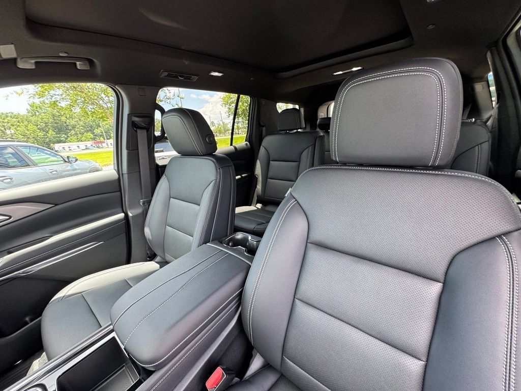 2026 Chevrolet Traverse LT - Photo 13