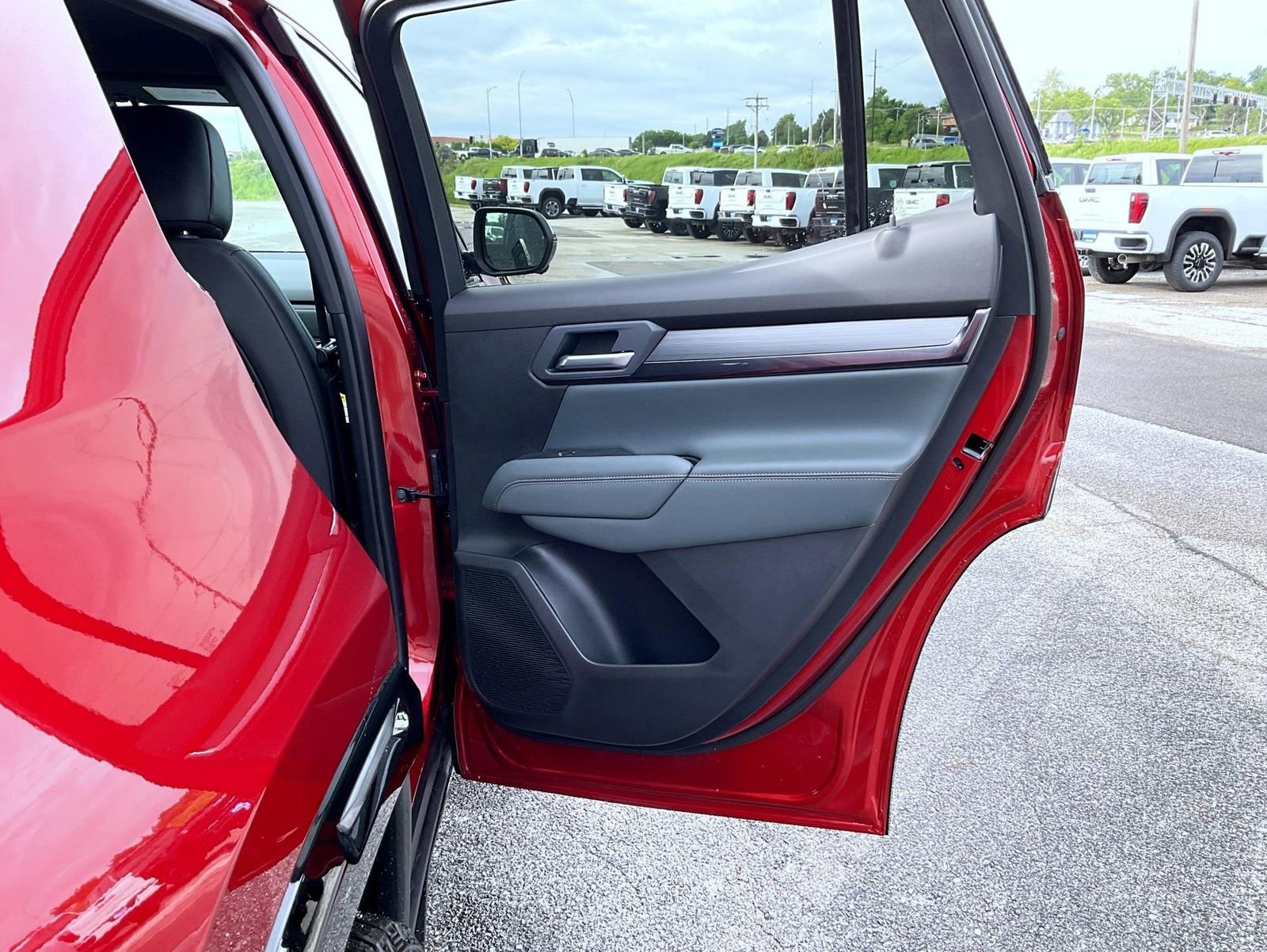 2026 GMC Terrain AT4 - Photo 17