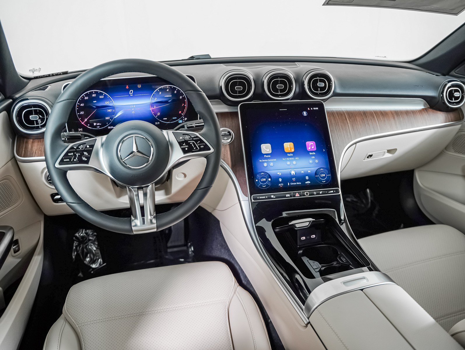 New 2026 Polar White Mercedes-Benz C 300 image 17