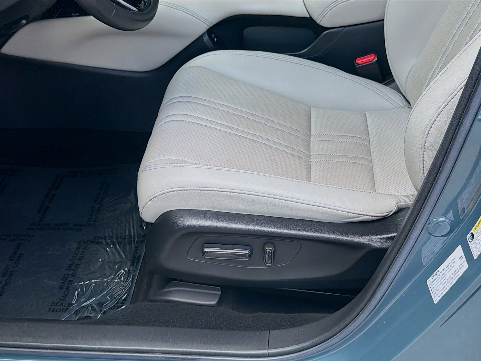 2024 Honda HR-V EX-L - Photo 18