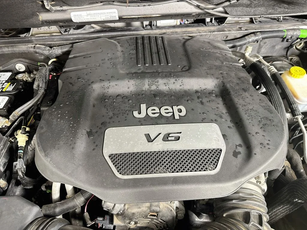 Used 2017 Gray Jeep Unlimited Rubicon image 35