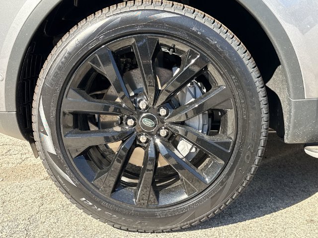 New 2026 Eiger Grey Land Rover S image 9