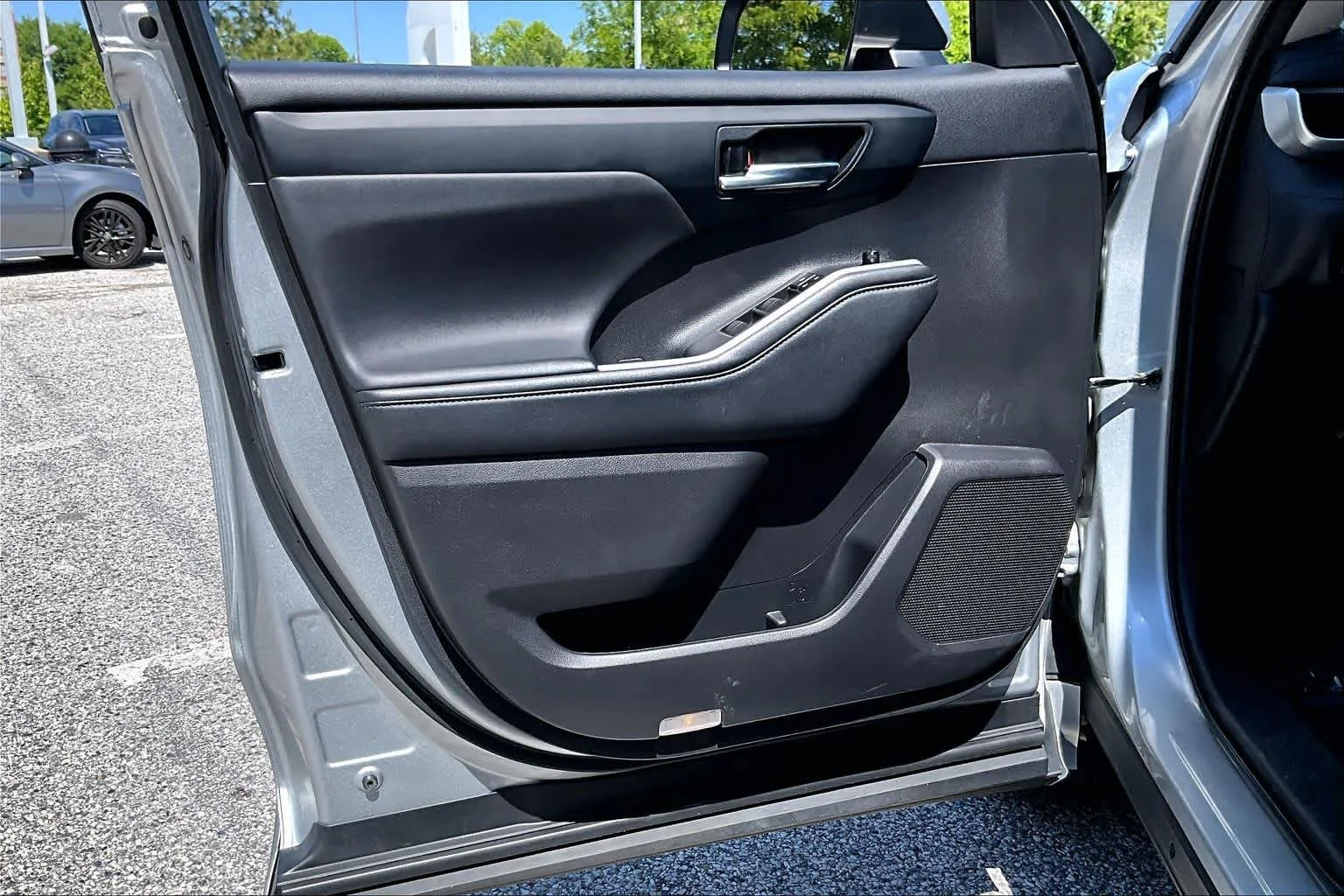 Used 2023 Celestial Silver Metallic Toyota XLE image 22