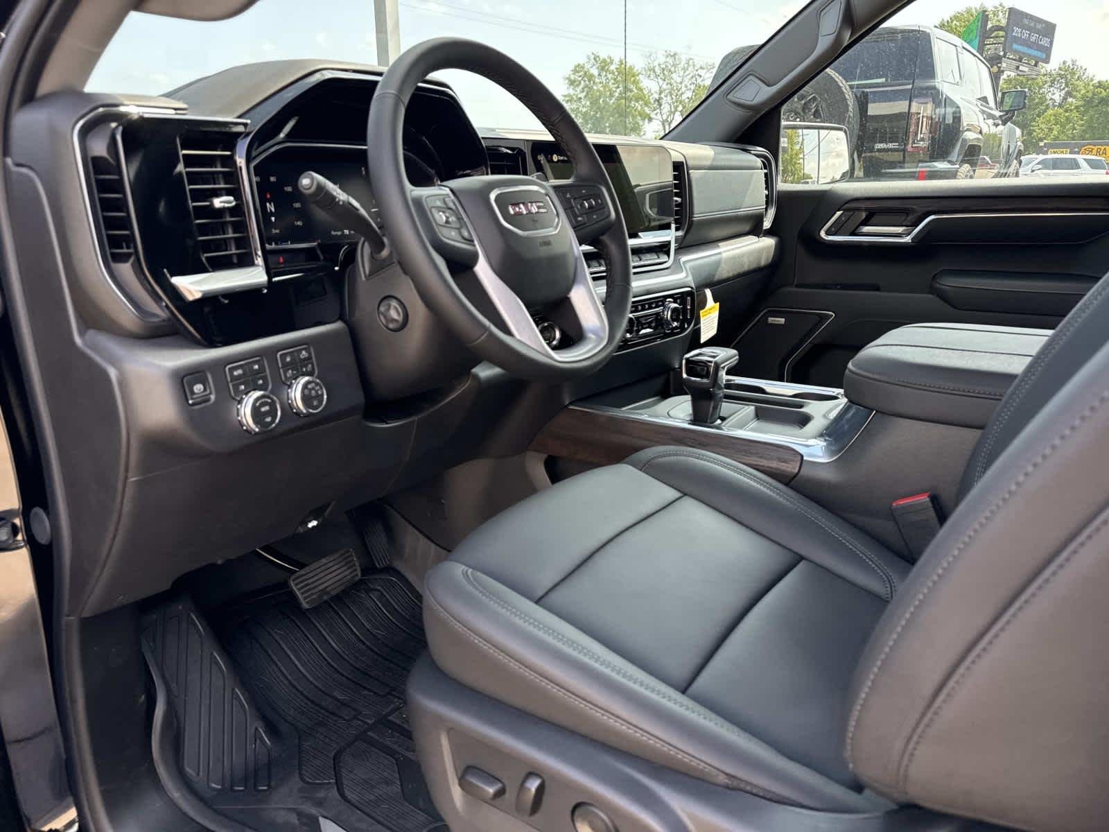 New 2026 Onyx Black GMC SLT image 10